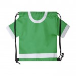 Saco tipo mochila com forma de t-shirt cor verde
