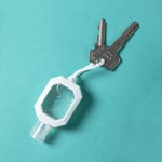Frasco personalizável de gel com cordão para porta-chaves