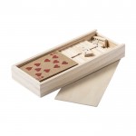 Caixa personalizada com baralho e dominó cor madeira terceira vista