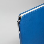 Cadernos A5 com suporte para esferográfica cor azul impresso