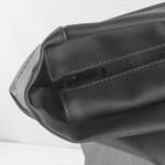 Mochila roll-top para portátil com fecho de correr refletor cor preto vista detalhe