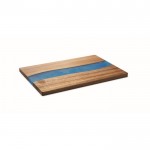 Tábua de cortar de madeira de acácia com detalhe azul de resina epóxi cor madeira