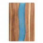 Tábua de cortar de madeira de acácia com detalhe azul de resina epóxi cor madeira quinta vista