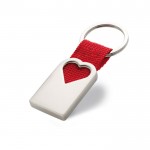 Porta-chaves publicitário com coração cor vermelho