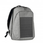 Elegante mochila com carregador solar cor preto quarta vista com logotipo