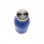 Garrafas de aço reciclado antifugas sem BPA cor azul terceira vista