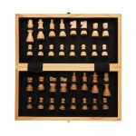 Caixa de xadrez personalizável em madeira cor castanho quarta vista