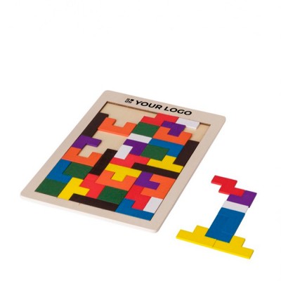 Puzzle com 40 peças de madeira colorida