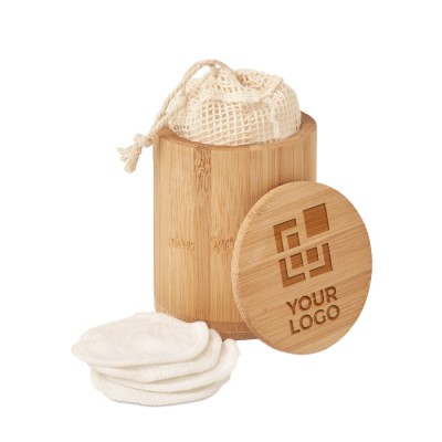 Caixa personalizada em bambu com 20 toalhitas cor madeira