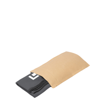 Toalha leve de microfibra RPET com rebordo remalhado 200 g/m2