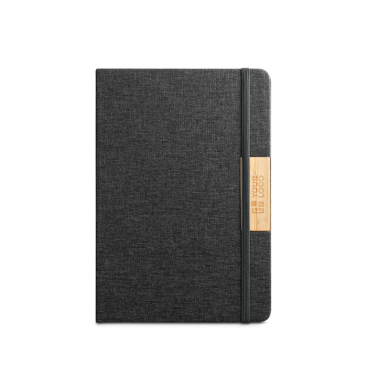 Caderno A5 com capa dura de bambu e RPET com fecho, folhas pautadas