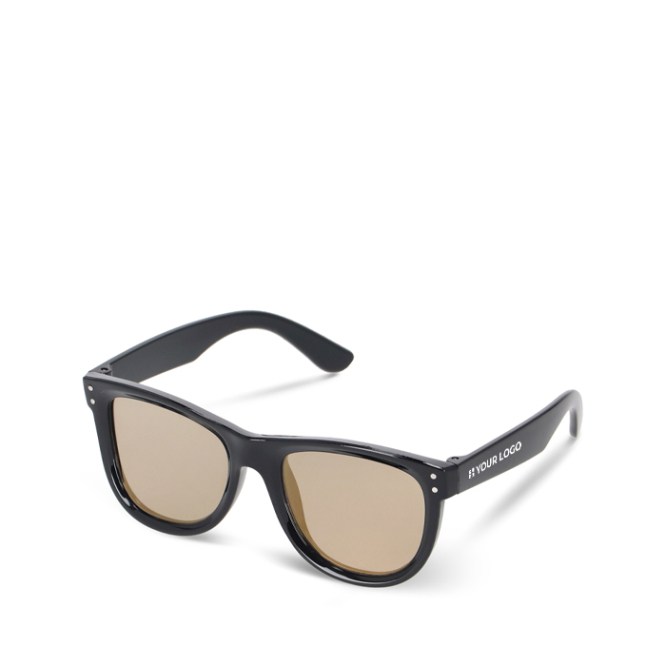 Óculos de sol pretos com proteção UV400 e armação elegante