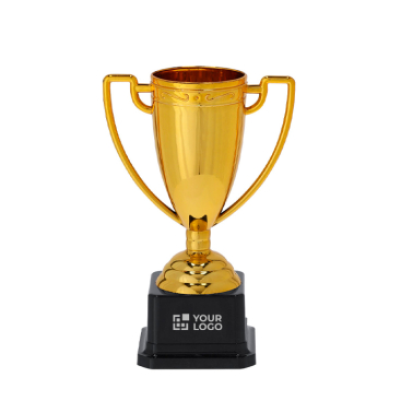 Troféu dourado com 2 asas nas laterais sobre uma base preta
