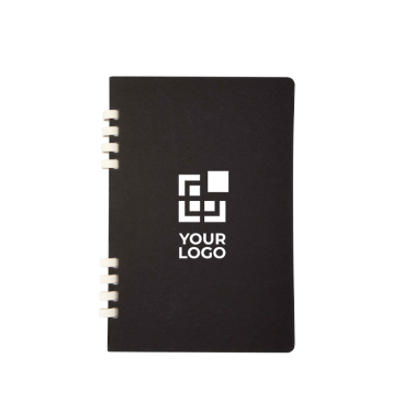 Caderno de capa dura, papel reciclado com argolas, folhas A5 pautadas