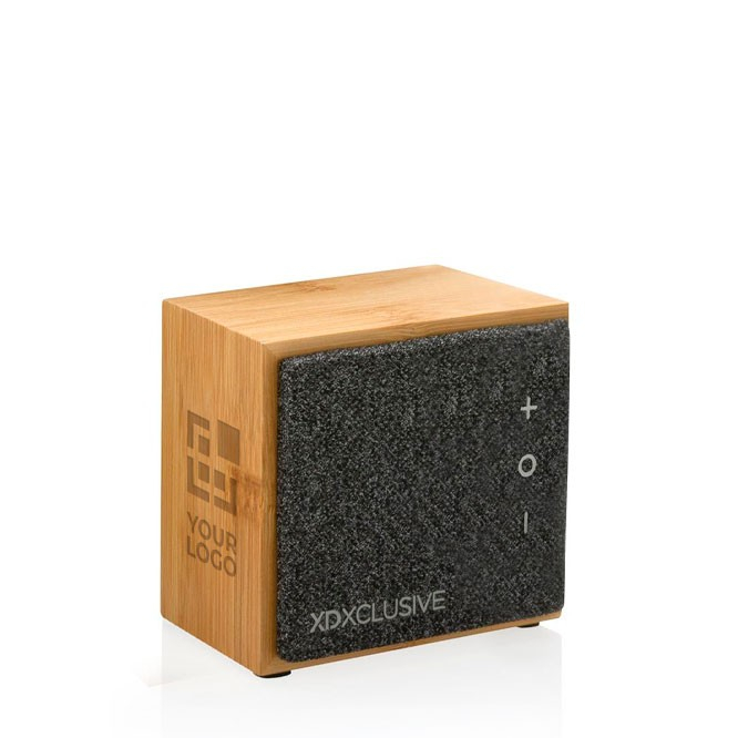 Coluna sem fios quadrada de bambu vista principal