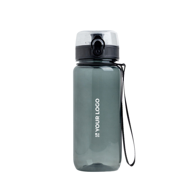 Garrafa reutilizável 700 ml com tampa flip-top e fecho anti-gotejamento
