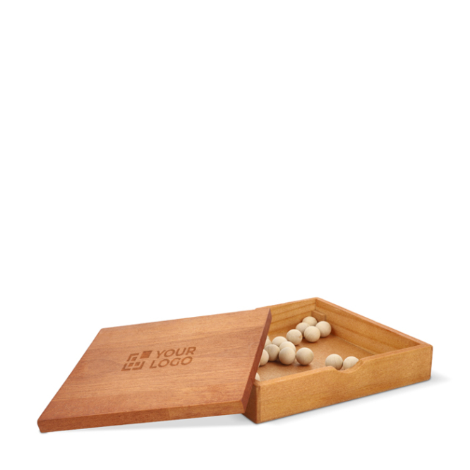 Solitário em caixa de madeira que serve de tabuleiro e para guardar