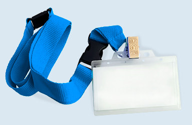 lanyard com porta credenciais